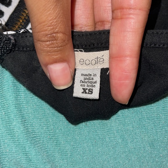 Black Crop Top from urban outfitters in 2014 - Picture 5 of 5